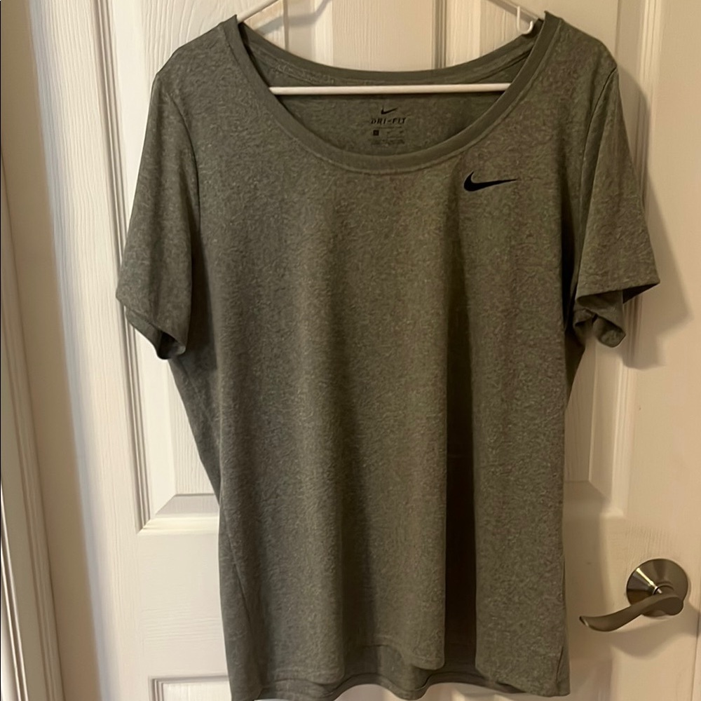 Nike Women's Gray T-Shirt